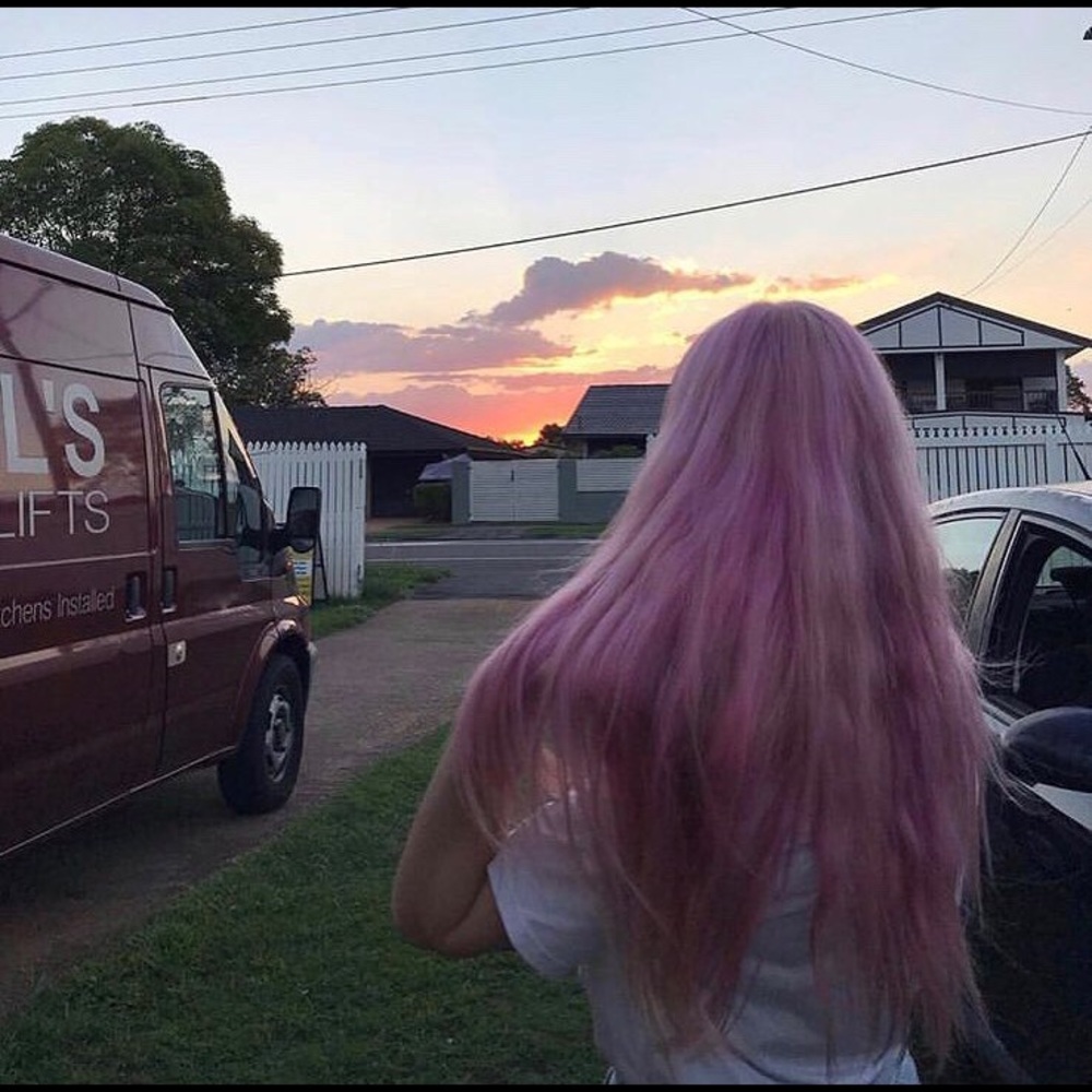 Meet your Posher, Milan